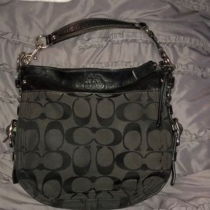 Authentic COACH Zoe Signature Black Bag- 12674